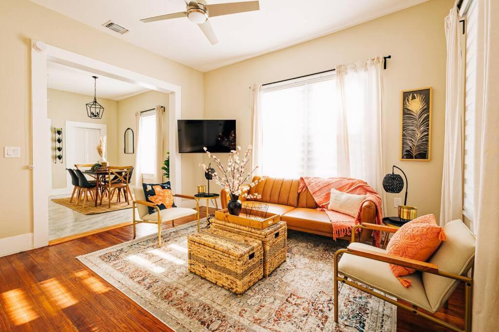 Close To Downtown San Antonio,Tx With Private Backyard And Firepit المظهر الخارجي الصورة
